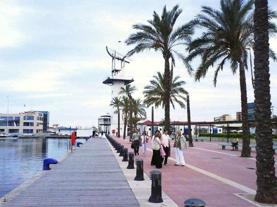 Ferienwohnung Frente A Puerto Azahar Y Playa De Castellon Grao de Castellon Exterior foto